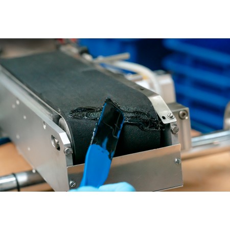  Set reparații benzi transportoare | compus de reparatii si acoperire pe baza de poliuree penrtu suprafete din cauciuc, ambalaj de lucru 